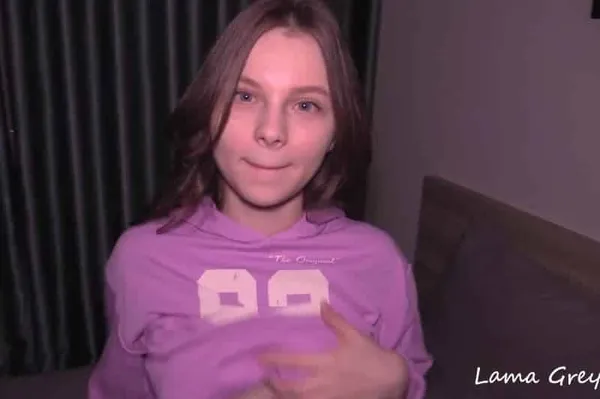 bùi trà lộ clip sex Em mới 18 mà anh Tây khoai to giã không thương tiếc